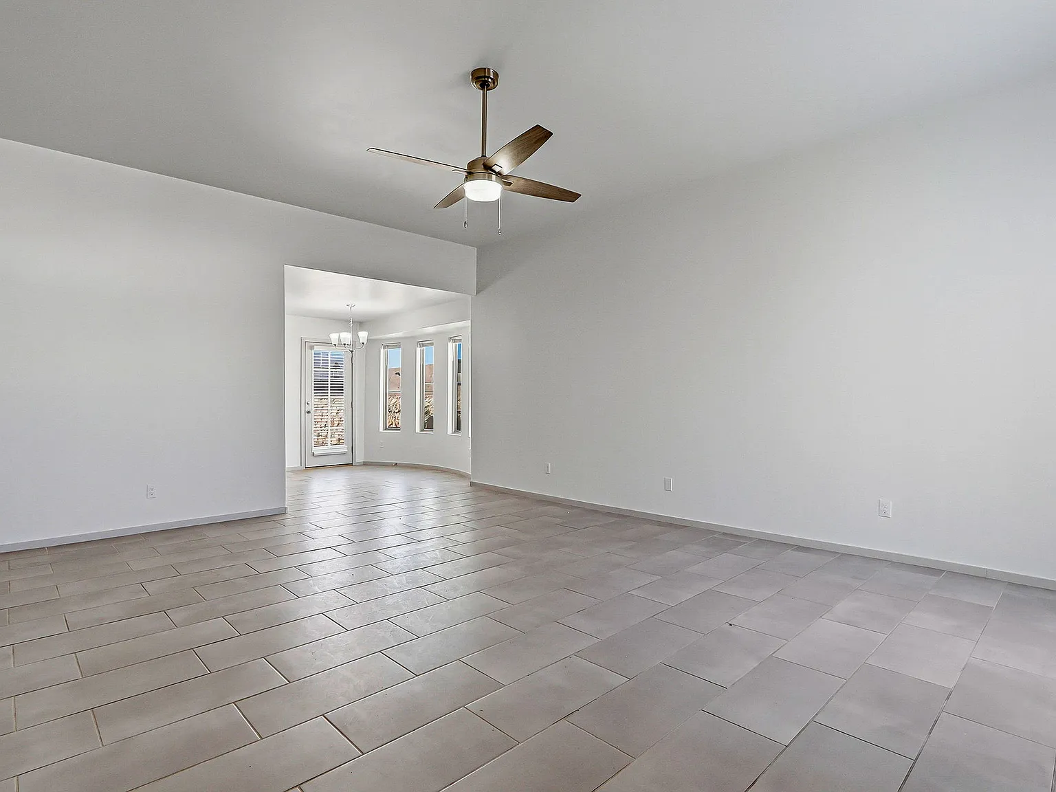 1173 Summer Rain Street - 1 — Photo 3