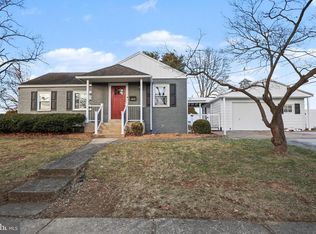 1402 Warwick Rd, Camp Hill, PA 17011