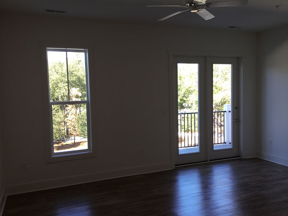 1st image of 204 Arcadian Row #Mv-205