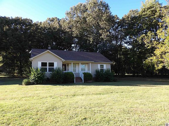 2nd image of 164 Ironwood Dr
