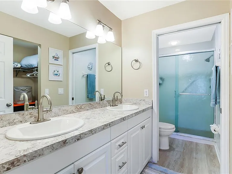 9022 Michael Cir #4 — Photo 18