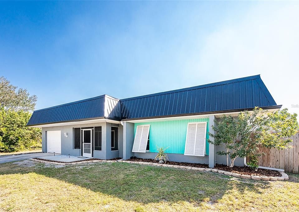 1st image of 121 CAMBRIDGE DRIVE NW