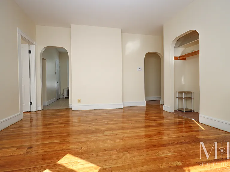 110 Murdock St #2 — Photo 6