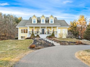 39 Depot St, Dunstable, MA 01827