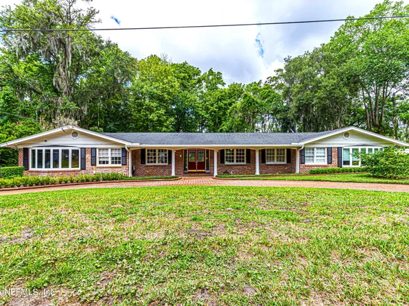 8204 JOSE Circle W, Jacksonville, FL 32217