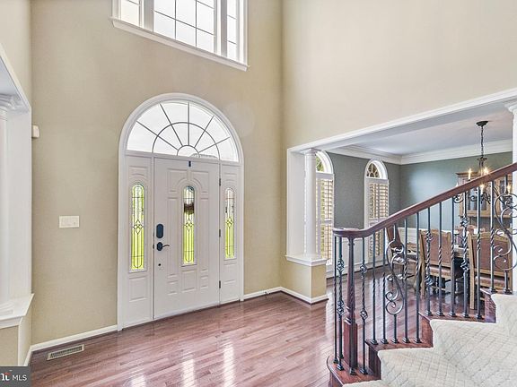 4th image of 5577 Jamisons Farm Dr
