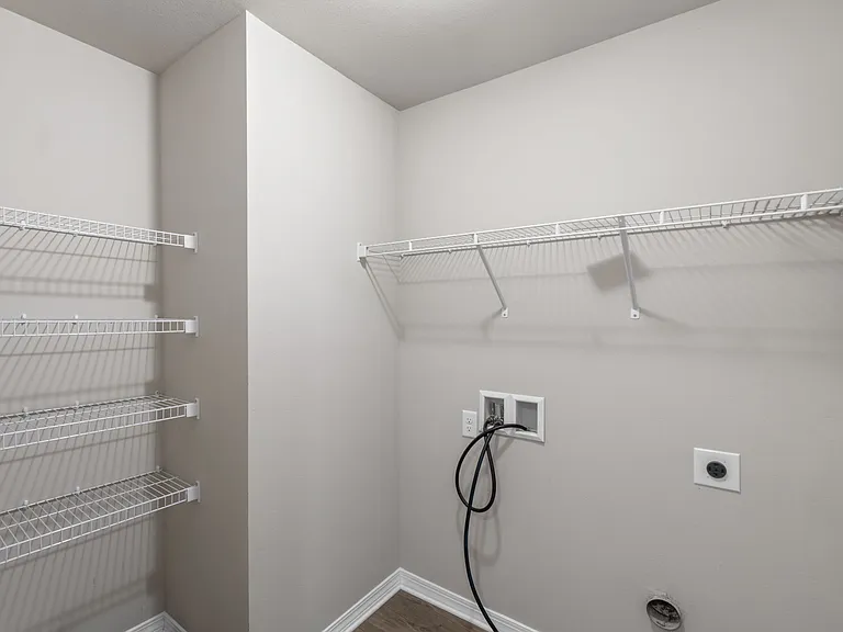 3210 Electra Dr — Photo 27