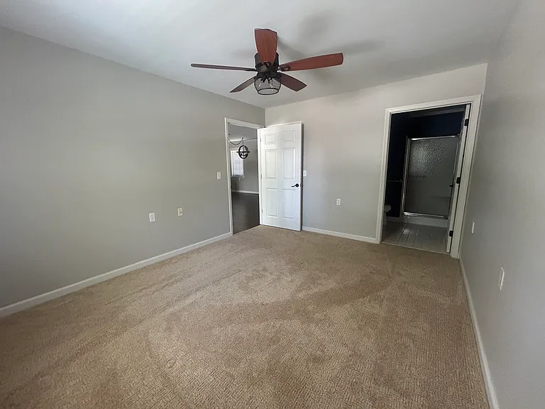 17 Hawthorne Trl — Photo 8