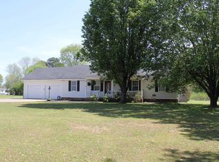 8714 County Road 25, Killen, AL 35645
