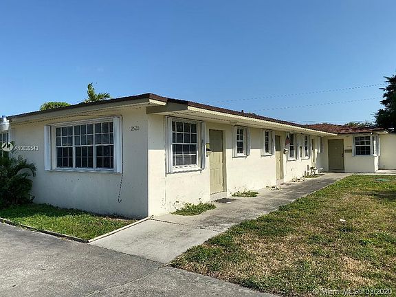 2nd image of 2520 NE 191st St #2520