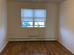6131 Maspeth Ave, Maspeth, NY 11378