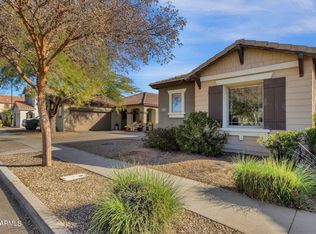 1843 S Swan Dr, Gilbert, AZ 85295