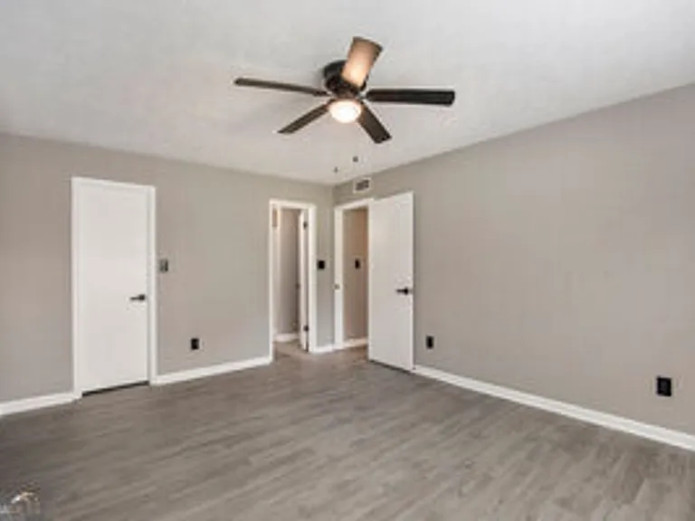 9432 Cypress Ln — Photo 20
