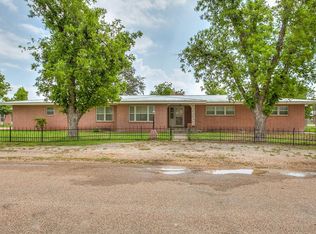 800 Pecan St, Miles, TX 76861