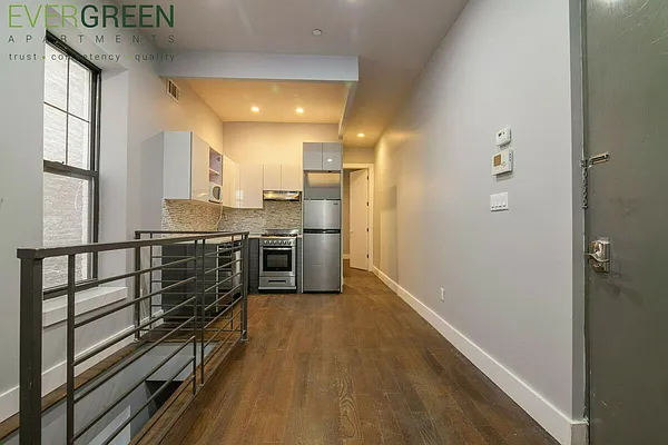 Rented by ERNY LLC | media 16