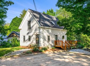 10 School St, Epping, NH 03042