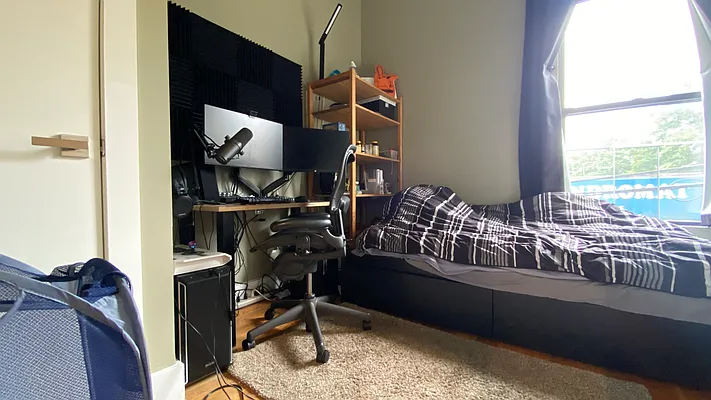 Rented by Nooklyn NYC LLC | media 31