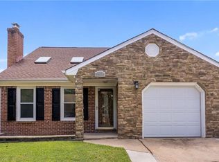 961 Daniel Maloney Dr, Virginia Beach, VA 23464