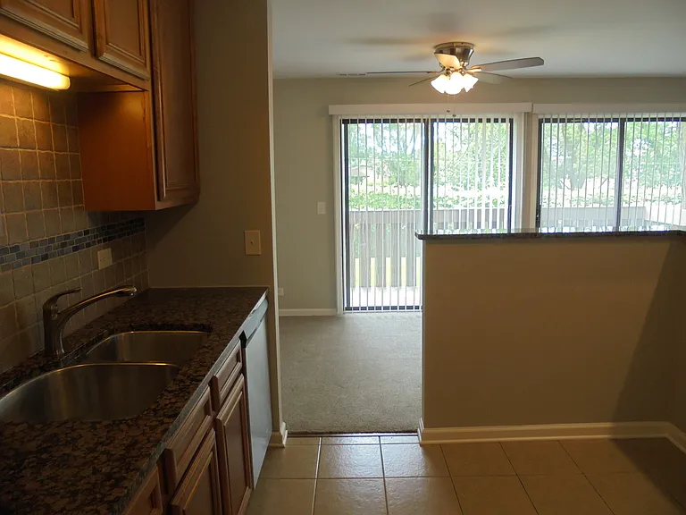 4730 Calvert Dr #C2 — Photo 17
