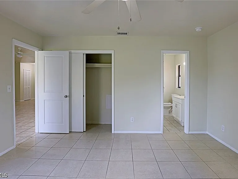 4417 SW Santa Barbara Pl — Photo 7
