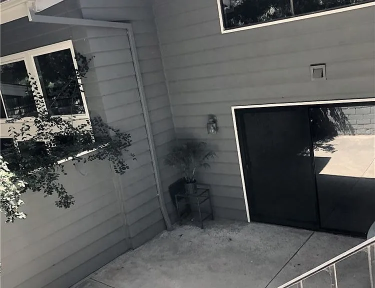 4735 Club View Dr — Photo 14