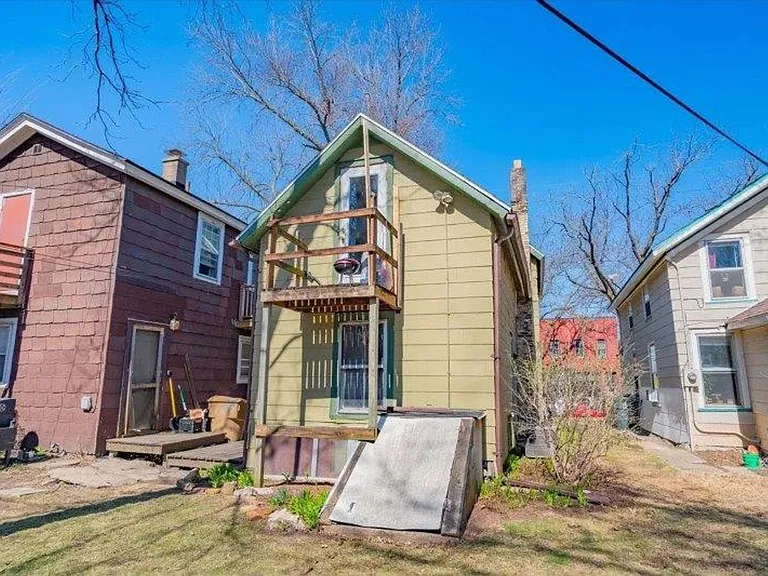 1145 Williamson St — Photo 16