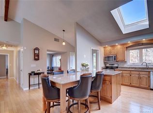 52 Grouse Hill Rd, Glastonbury, CT 06033