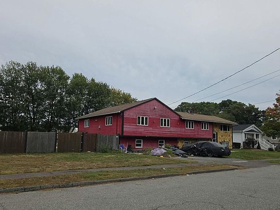 3rd image of 60 Harrison Ave