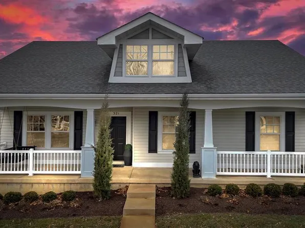 321 Hawks View Dr, O'Fallon, MO 63368