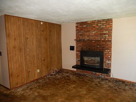 4th image of 1454 Grant St