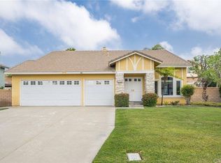 2732 W Fairview Dr, Rialto, CA 92377