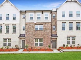 3376 Macaiva Aly, Decatur, GA 30032