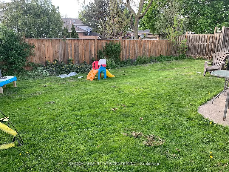 166 Bartley Bull Pkwy #LOWER — Photo 17