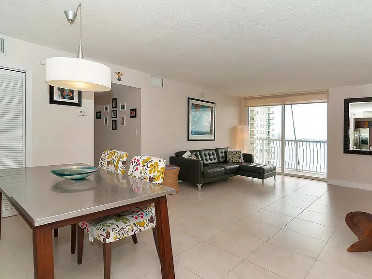 1200 Brickell Bay Dr #2802 — Photo 4