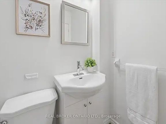 2nd image of 44 Logan Ave #1A