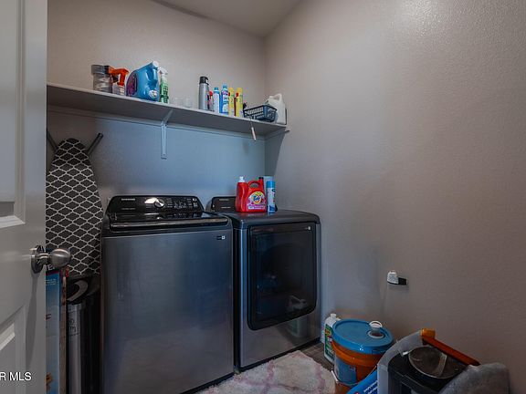 3rd image of 1013 Stoke St
