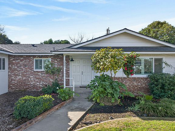 2nd image of 3035 W Cambridge Avenue