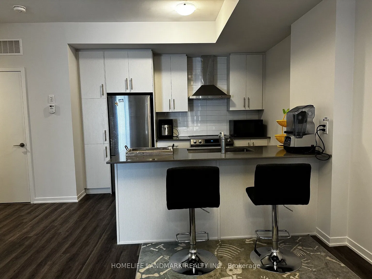 3 bed, $3,250 — Photo 4
