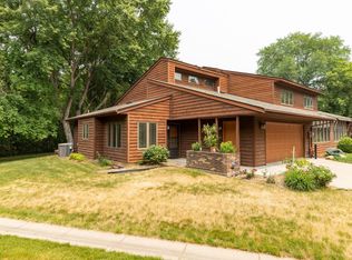 685 16th St SW, Rochester, MN 55902