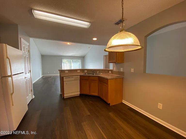 3783 Lauren Oak Ln E — Photo 9