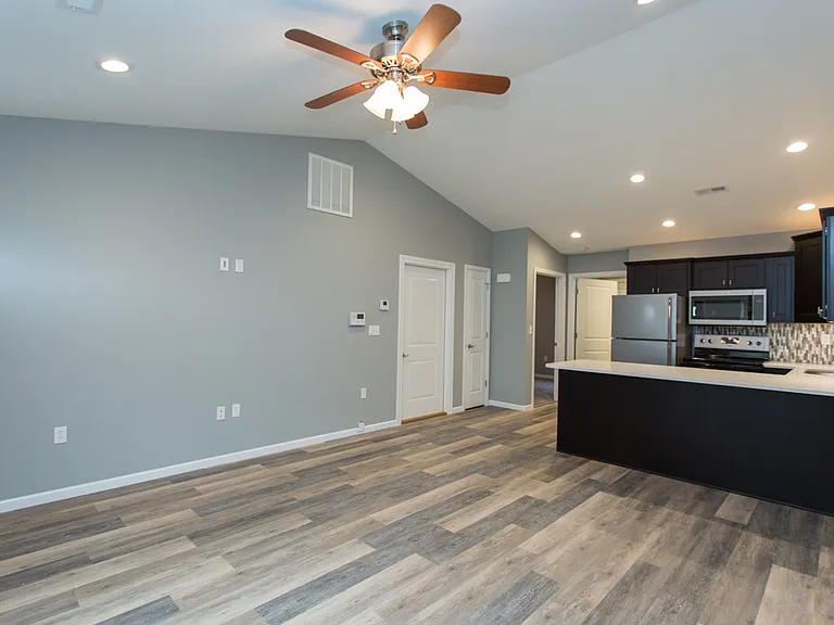 103 Bogad St — Photo 3