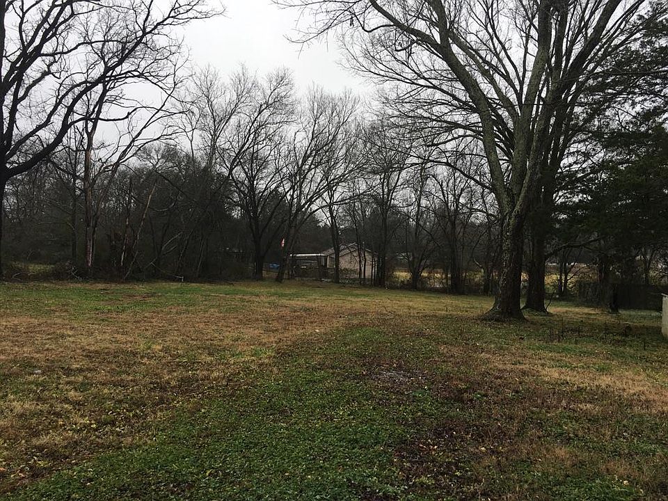 1st image of 4102 Woodbury Pike
