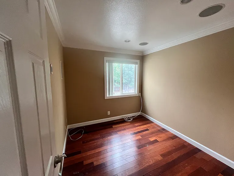 32437 Edith Way — Photo 10