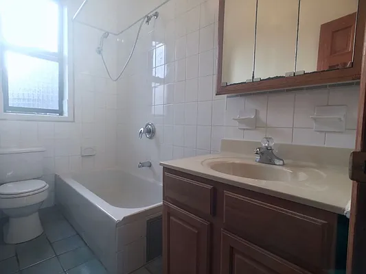 Rented by Sovereign Associates | media 10