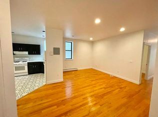 300 W 112th St #4A, New York, NY 10026