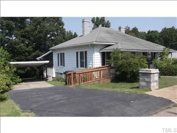 1405 Longhurst St, Roxboro, NC 27573