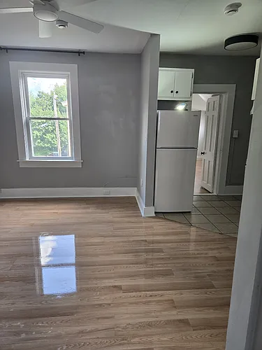 32 Brook St Photo 1
