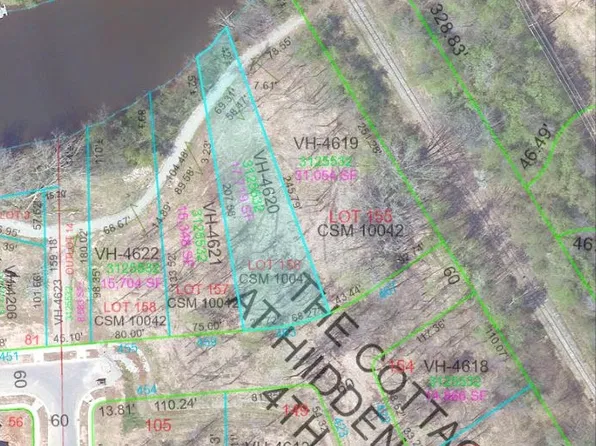 463 Hidden Creek Trl #156, Green Bay, WI 54303