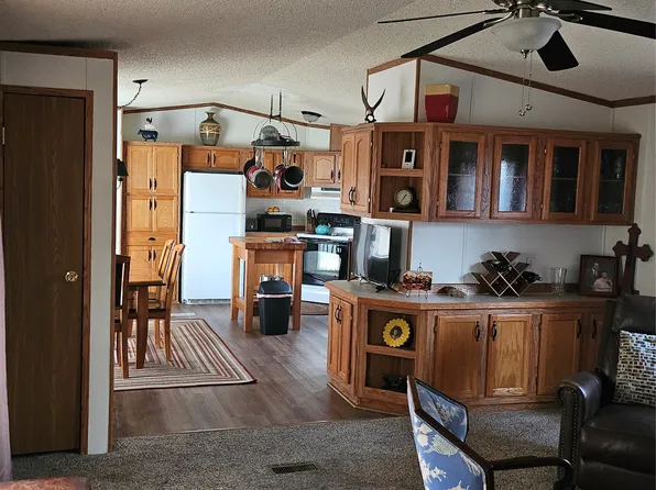 1813 S Reserve St Trailer 9, Missoula, MT 59801