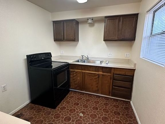 4th image of 823 1/2 Beulah Ave